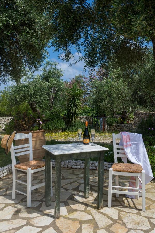 גאיוס Villa Elaia Suites & Apartments No.6 מראה חיצוני תמונה